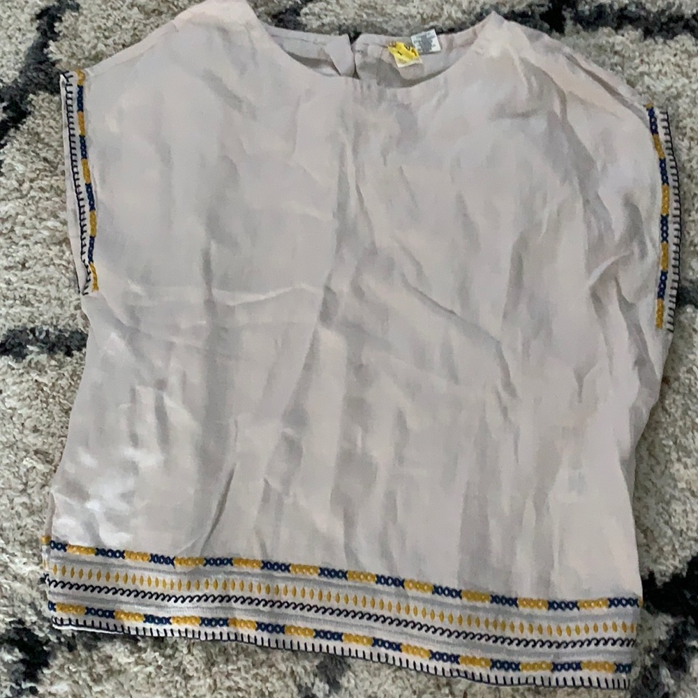 Linen khaki size large top